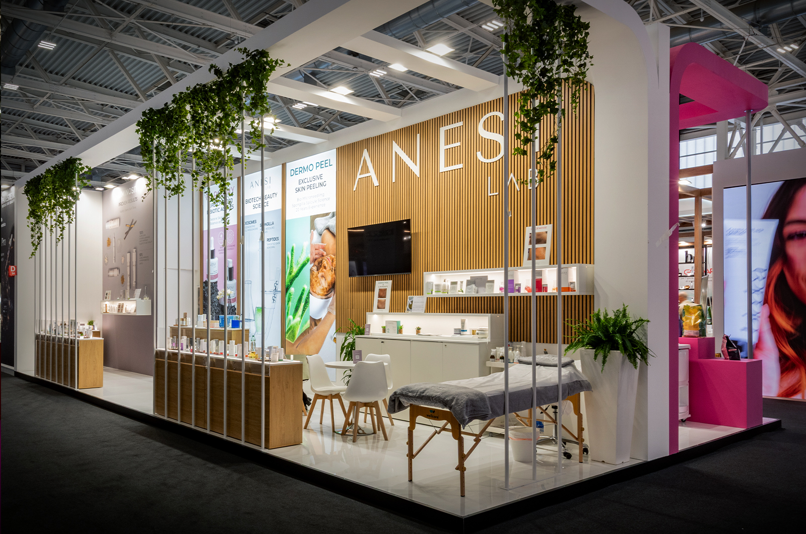 Trade shows & Expo - COSMOPROF