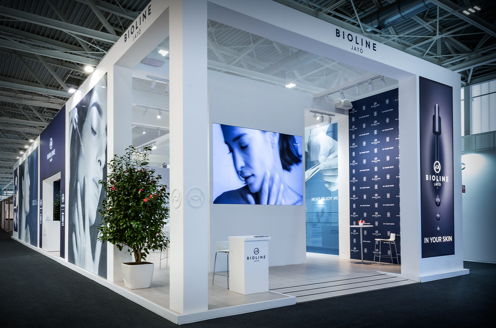 Trade shows & Expo - COSMOPROF 